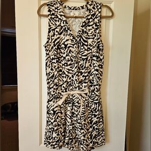 Lou & Grey romper size small
